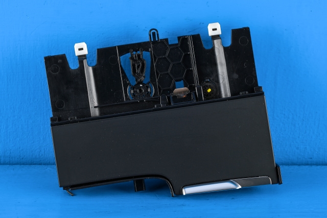 Dashbord myntrom til Volvo V60 / V60 CC, 2018-->> (Type II) (VOLVO|31694582)
