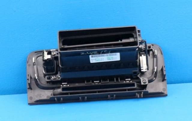 Dashbord friskluftdyse midtkonsoll til Volvo V60 2010-2013 (Type I, Fase 1)