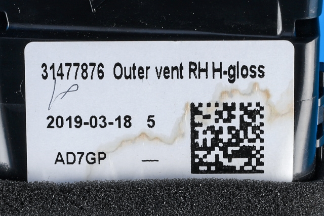 Dashbord friskluftdyse høyre til Volvo V60 / V60 CC 2018-->> (Type II)  (VOLVO|31477876|)