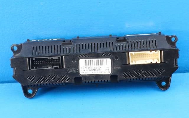 Varmeapparat betjening til Ford Focus 2011-2014 (Type III, Fase 1)  (FORD|BM5T-18C612-CH|)