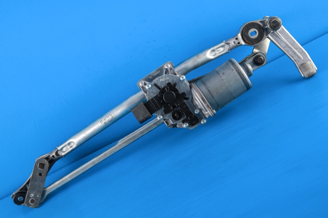 Viskermotor frontrute komplett m/overføring til BMW 3-Serie 2005-2011 (E90/E91/E92/E93) (E90/E91/E92/E93) (BMW|6 978 263|)