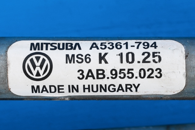 Viskermotor frontrute komplett m/overføring til VW Passat 2011-2015 (B7) (B7) (VAG|3AB 955 023|3AB 955 419|)