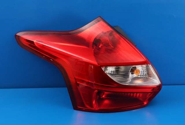 Baklykt venstre til Ford Focus, 2011-2014 (Type III, Fase 1)  