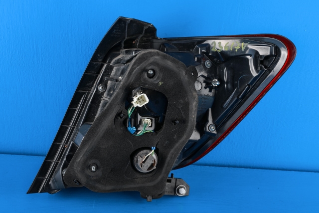 Baklykt venstre til Toyota Yaris 2014-2020 (Type III, Fase 2)  