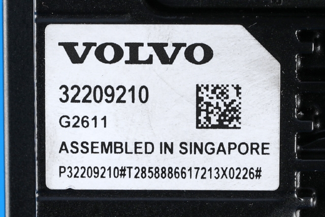 Parkeringskamera foran til Volvo V90 / V90 CC / S90 2016-->>  (VOLVO|32209210|)