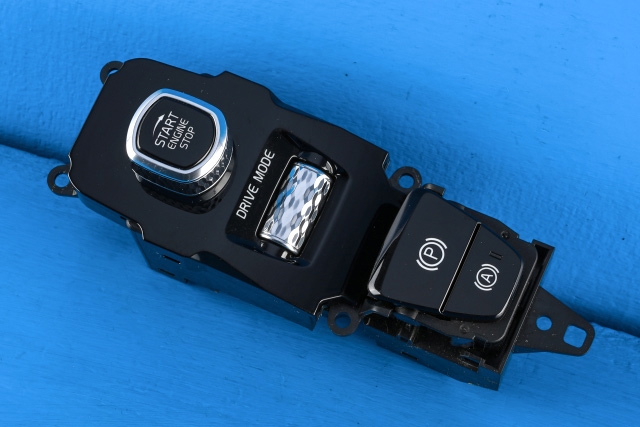 Bryter start/stopp til Volvo V90 / V90 CC / S90, 2016-->>  (VOLVO|P31443818)