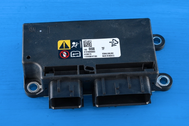 Styreenhet airbag hovedsensor til Opel Insignia B, 2017-->>  (GM|13 526 698)