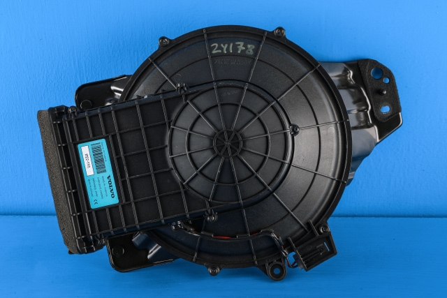Bilstereo sub-woofer til Volvo V90 / V90 CC / S90 2016-->> (VOLVO|31489726|)
