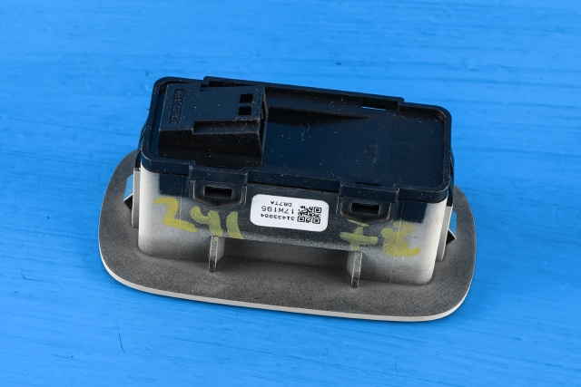 Bryter diverse til Volvo V90 / V90 CC / S90 2016-->>  (VOLVO|31433994|)