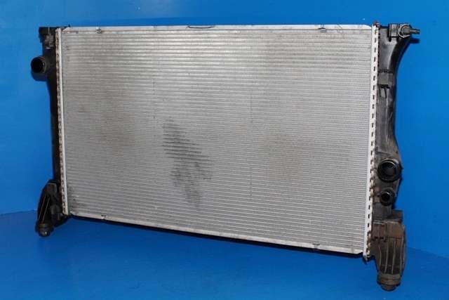 Radiator (automat gir) til Mercedes Vito, 2014-->> (W447) (W447) (MERCEDES|A 447 501 00 01)