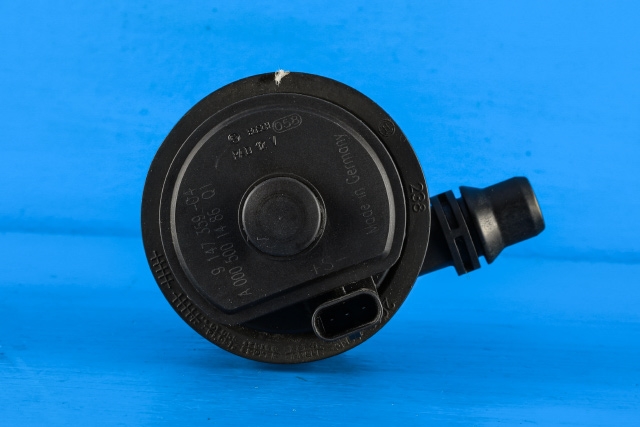 Sirkulasjonspumpe til BMW i3 2013-2022  (BMW|9 147 359|)