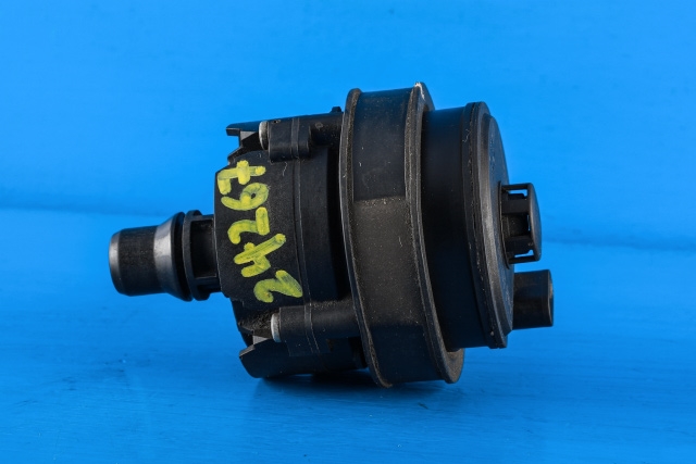 Sirkulasjonspumpe til BMW i3 2013-2022  (BMW|9 147 359|)
