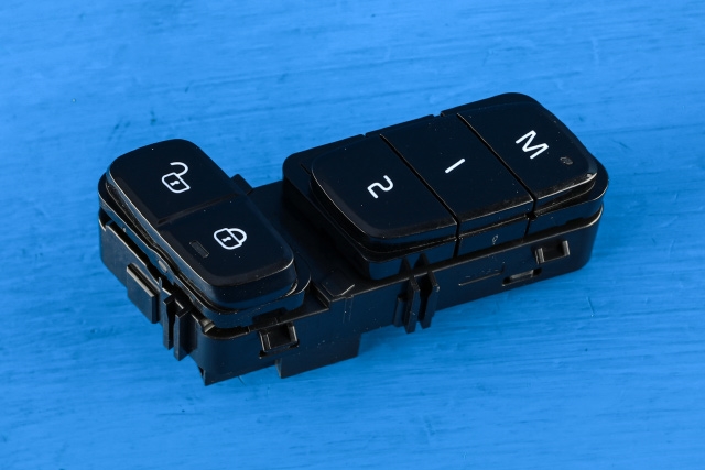 Bryterpanel førersete til Volvo V90 / V90 CC / S90, 2016-->>  (VOLVO|31433417)