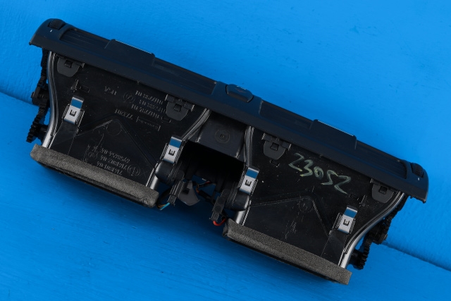 Dashbord friskluftdyse midtkonsoll til BMW X5 2007-2013 (E70) (E70) (BMW|7 161 801|)