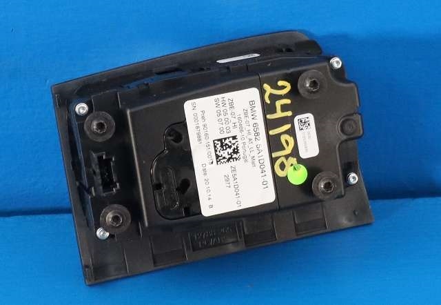 Bilstereo navigasjon betjeningspanel til BMW 3-Serie 2018-->> (G20) (G20) (BMW|65.82-5 A1D 041|)