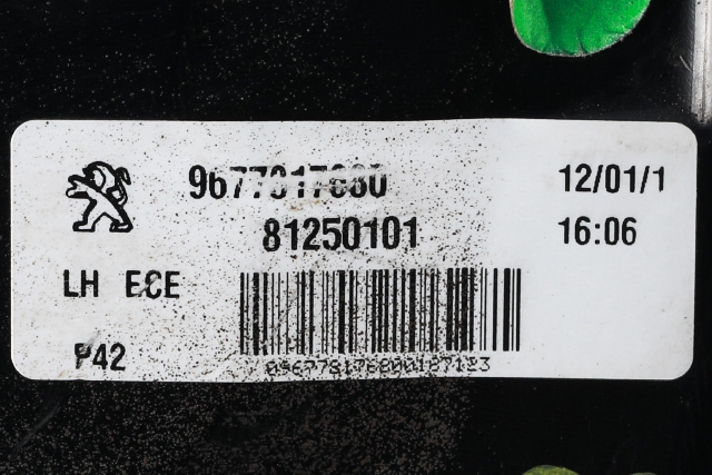 Baklykt venstre ytre til Peugeot 308 2013-2021 (Type II) (PEUGEOT|96 770176 80|)