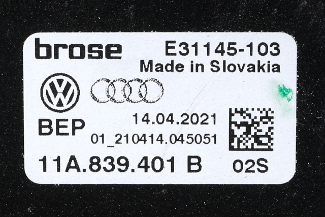 Ruteheis venstre bak til Audi Q4 e-tron 2021-->>  (VAG|4K0 959 882|)