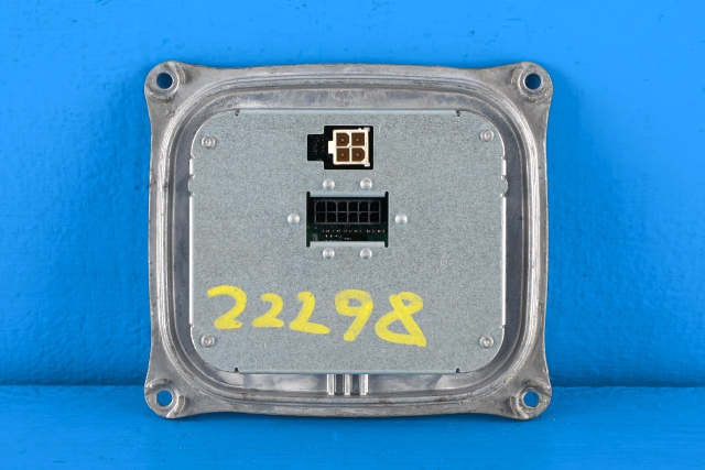 Styreenhet xenon/ballast til Peugeot 308, 2013-2021 (Type II)  (AUTOMOTIVE|1 307 329 40300)