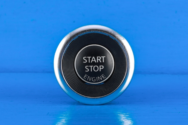 Bryter start/stopp til Nissan X-Trail, 2014-2022 (T32) (T32) (NISSAN|28590-3JA0A)