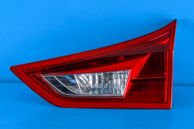 Baklykt høyre indre til Toyota Auris 2013-2015 (Type II, Fase 1)