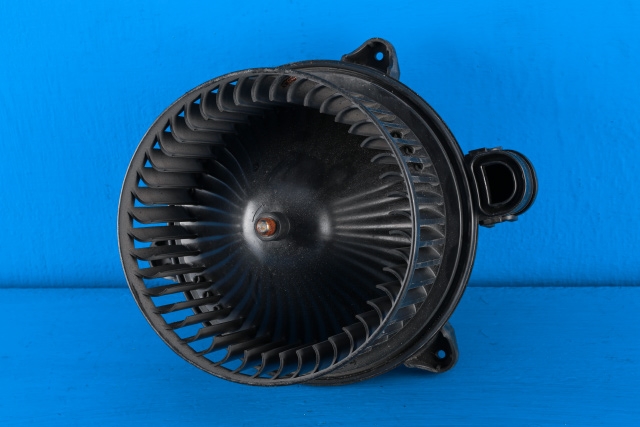 Varmeapparat motor til Ford Transit Custom, 2013-2023 (Type I) (BOSCH|0 130 115 572)