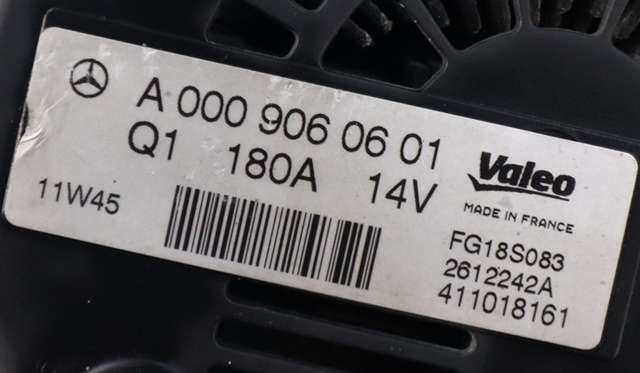 Dynamo diesel til Mercedes C-Klasse 2011-2014 (Fase 2) (W204) (W204) (VALEO|FG18S083|A 000 906 06 01. 14 VOLT - 180 AMP|)