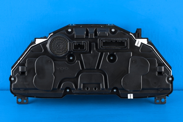 Instrumentpanel til Toyota C-HR 2016-->>  (TOYOTA|83800-F4240|)