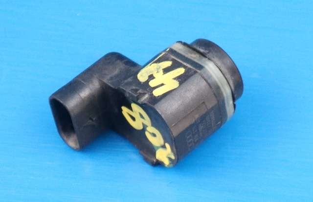 Parkeringssensor foran til Audi A6 2011-2014 (Type IV, Fase 1) (C7) (C7) (VAG|4H0 919 275 A|)