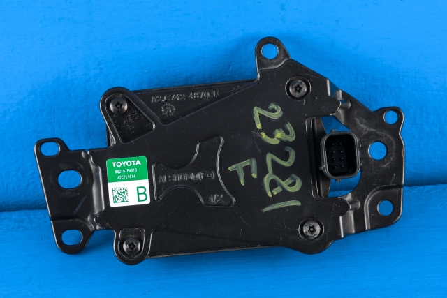 Sensor radar til Toyota C-HR, 2016-->>  (TOYOTA|88210-F4010)