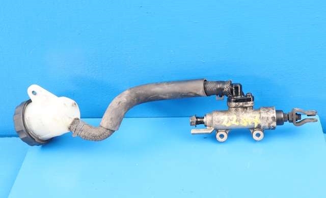 MC, Bremsepumpe bak til MC Honda VFR800 1998-2001 (SPORT) (SPORT)