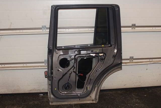Dør høyre bak til Land Rover Discovery 2009-2017 (Type IV)