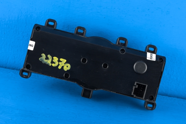 Varmeapparat betjening bak til Mercedes ML 2005-2011 (W164) (W164) (MERCEDES|A 164 870 01 89|)