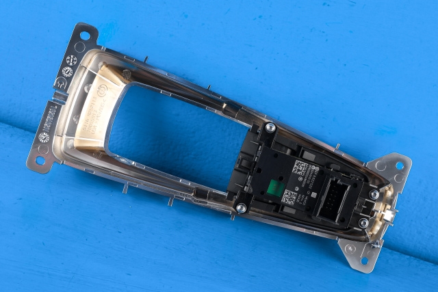 Bryter elektrisk håndbrekk/parkbrems til BMW X5 2013-2018 (F15) (F15) (BMW|6 822 520|)