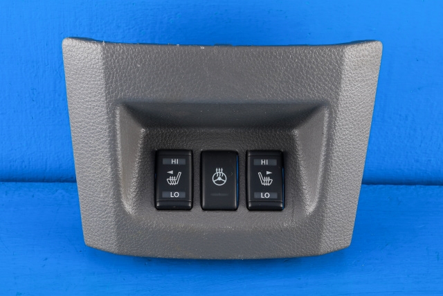 Bryter setevarme til Nissan E-NV200 2014-->>