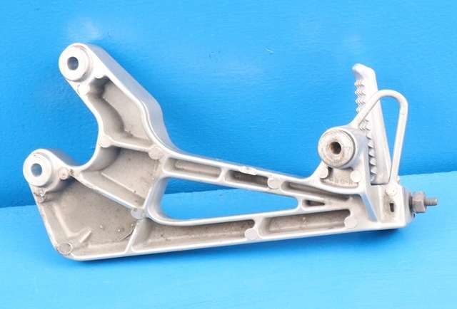 MC, Fothviler høyre bak til MC Honda VFR800 1998-2001 (SPORT) (SPORT) 