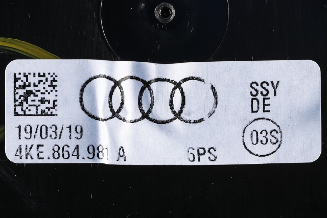 Dashbord myntrom til Audi e-tron 2018-->> (VAG|4KE 864 981 A|)