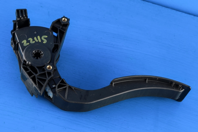 Pedal gass til Renault Clio 2016-2019 (Type IV, Fase 2)  (HELLA|6PV 009 978-07|1800 29347R-D|)