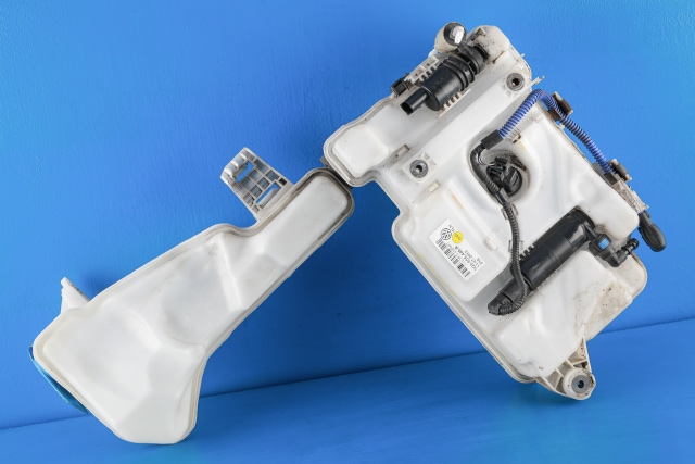 Spylertank foran til Audi A3, 2012-2016 (Type III, Fase 1) (VAG|5Q0 955 449 R)