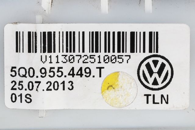 Spylertank foran til Audi A3 2012-2016 (Type III, Fase 1)  (VAG|5Q0 955 449 R|)
