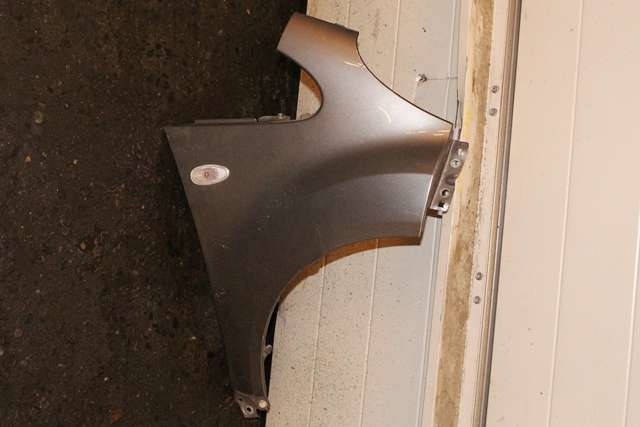Skjerm høyre foran til Mitsubishi i-MiEV, 2010-->>