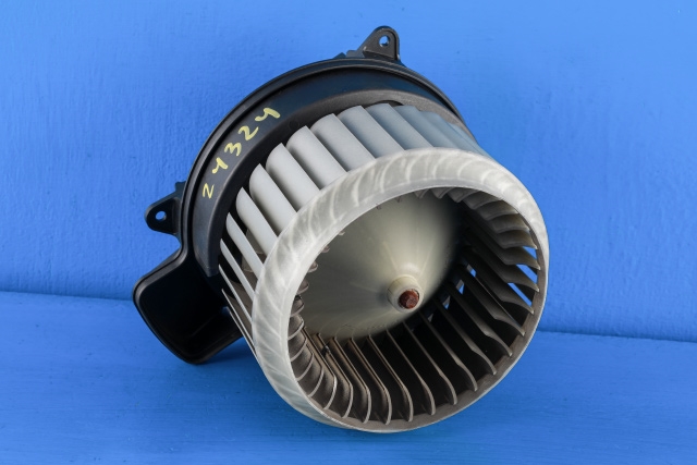 Varmeapparat motor til Audi A6, 2014-2018 (Type IV, Fase 2) (C7) (C7) (VAG|4H1 820 021 B)