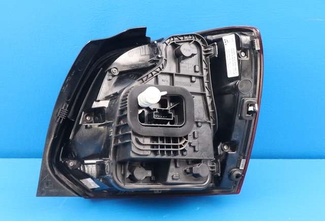 Baklykt venstre til VW Polo 2014-2017 (Type V, Fase 2)  (VAG|6C0 945 095 F|)