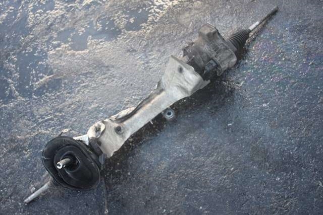 Tannstang elektrisk til Ford Focus 2011-2014 (Type III, Fase 1) (FORD|CV6C-3D070-LH|)