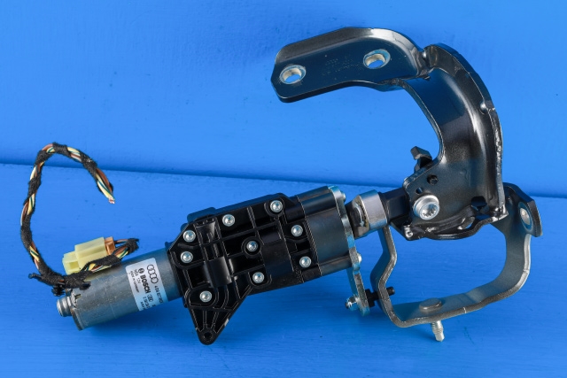 Baklukeåpner motor til Audi A6 2014-2018 (Type IV, Fase 2) (C7) (C7) (VAG|4G9 827 852 E|)