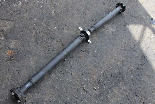 Mellomaksel til BMW 1-Serie 2015-2019 (Fase 2) (F20/F21) (F20/F21) (BMW|8 651 061|)