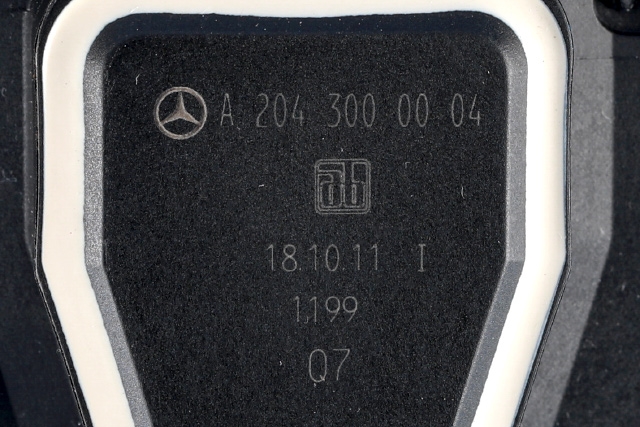 Pedal gass til Mercedes E-Klasse 2009-2013 (Fase 1) (W212) (W212) (MERCEDES|A 204 300 00 04|)
