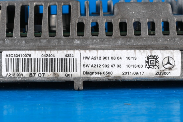 Bilstereo navigasjon skjerm til Mercedes E-Klasse 2009-2013 (Fase 1) (W212) (W212) (MERCEDES|A 212 900 87 07|)