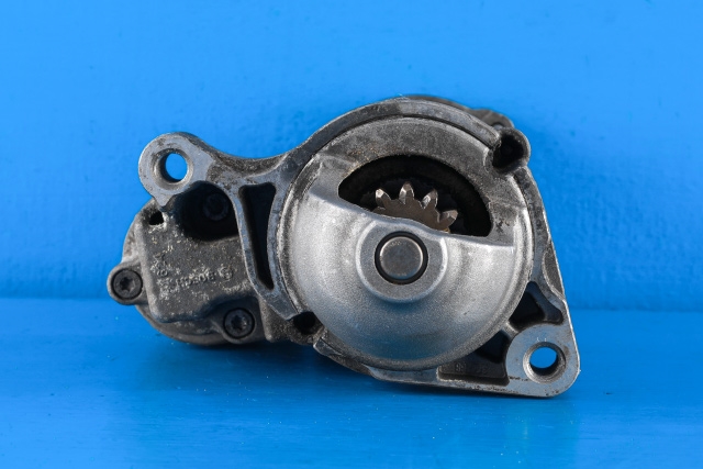 Starter diesel til Mercedes E-Klasse 2016-2023 (W213) (W213) (BOSCH|0 001 174 612|A 654 906 14 00|)