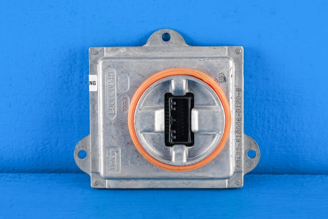 Styreenhet LED til BMW i3, 2013-2022  (BMW|7 367 751)