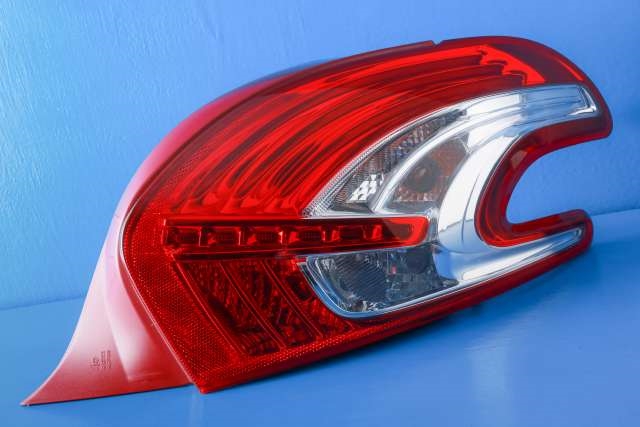 Baklykt høyre til Peugeot 208 2012-2019 (Type I)